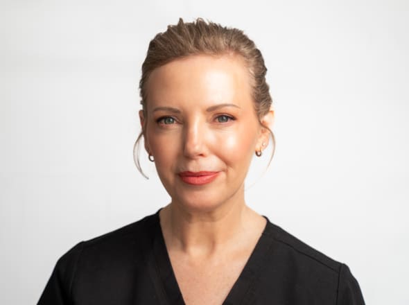 Interface Aesthetics Training Academy - Julie Scott, NMC registered Independent Nurse Prescriber and Level 7 qualified aesthetic injector with over 30 years experience in the field of plastics and skin rejuvenation.